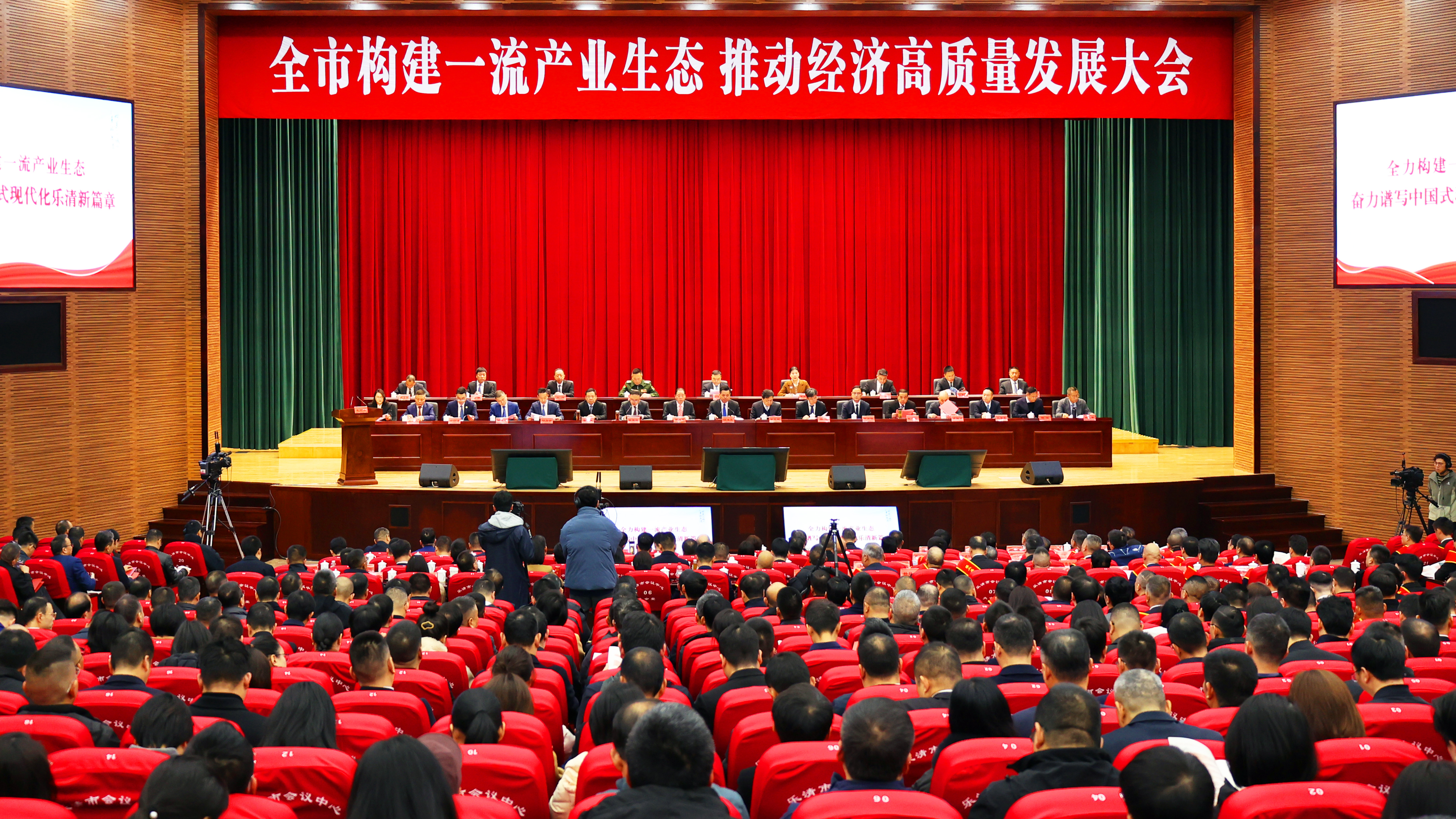 开门捷报！凯发一触即发获多项“热辣滚烫”大奖